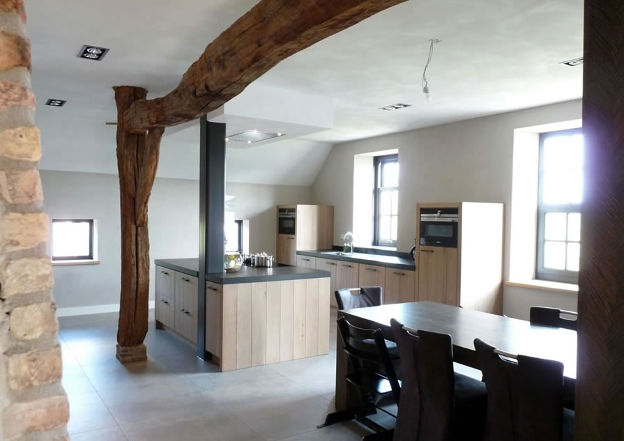 Woonkeuken met kookeiland